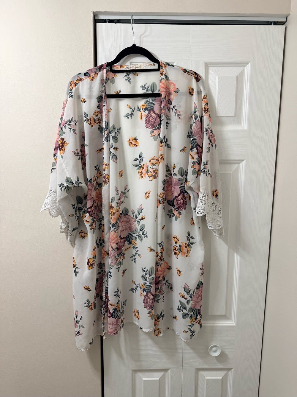 Wallflower Floral Lace-Trim Sheer Robe in White, Pink, Yellow